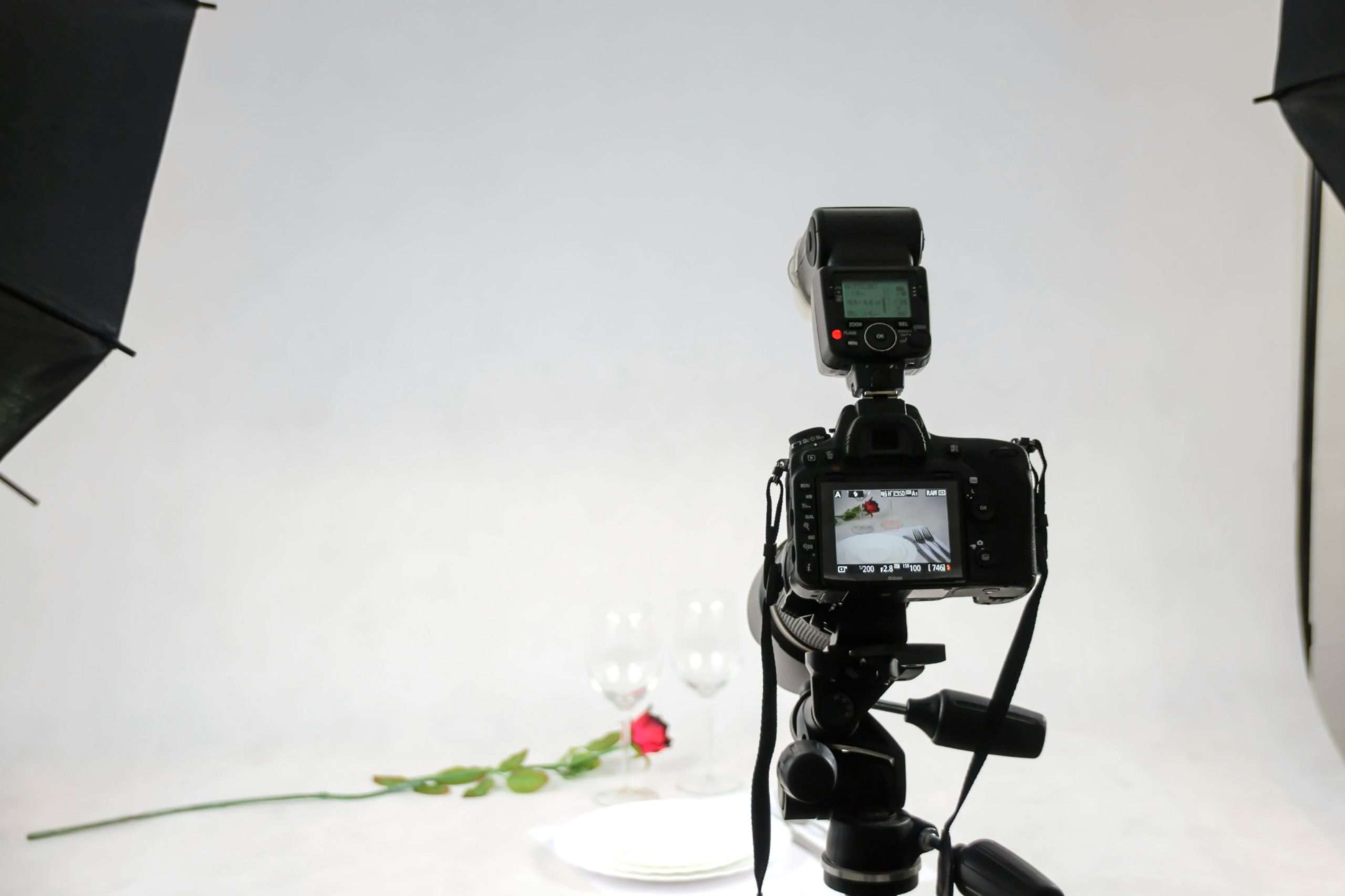 Prise de videos et photographies professionnelles pour la création et la gestion de contenus pour réseaux sociaux avec Nakka Community Management France Luxembourg